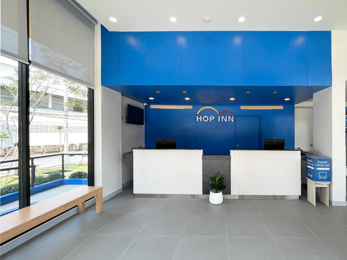 Hop Inn Bangkok Onnut Station Exterior photo